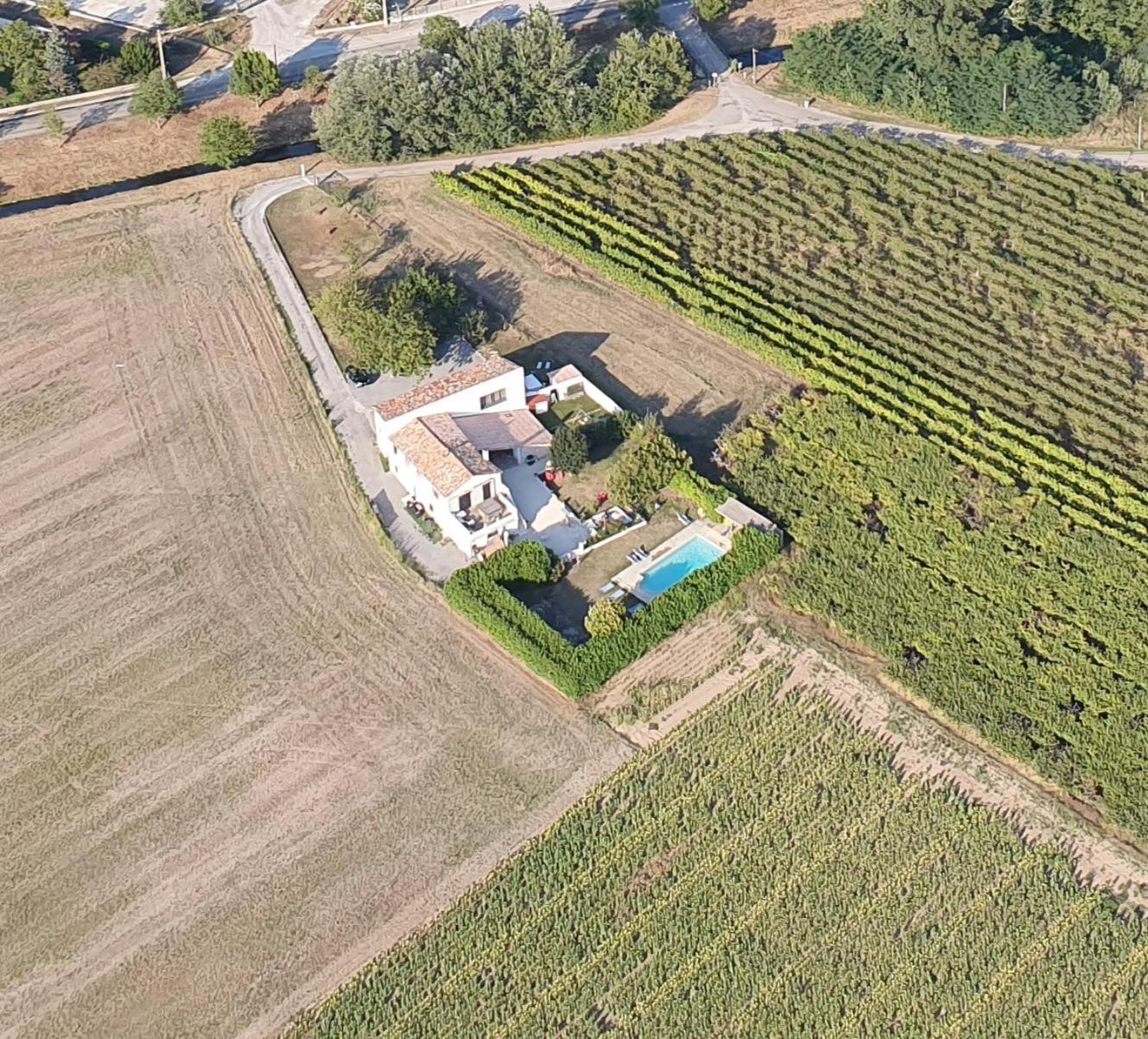 Au Calme, Confortable Avec Terrasse Apartamento Le Pouzin